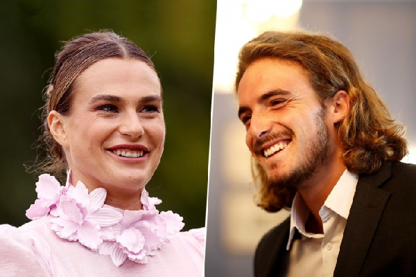 Стефанос Циципас отреагировал на мем, где сидит за столом с Ариной Соболенко