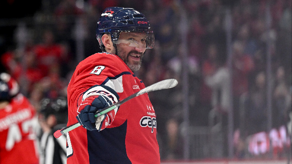 Овечкин побил рекорд легендарного Горди Хоу в НХЛ