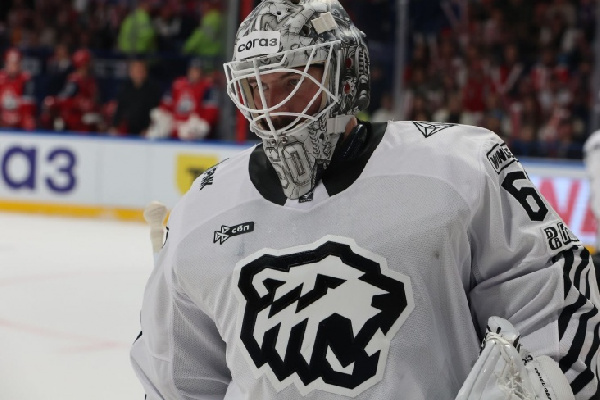 "Трактор" расторг контракт с вратарём, который должен был заменить Фукале 