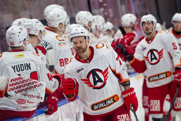 "Автомобилист" Горбунова уверенно обыграл "Салават Юлаев" в КХЛ