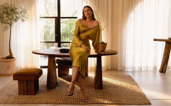 Легендарная теннисистка представила коллекцию премиальной мебели