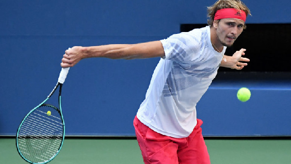 Зверев сенсационно уступил Кецмановичу на старте турнира ATP в Мексике