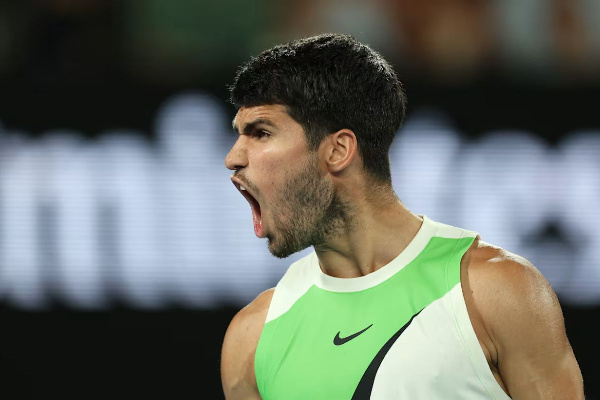 Мадридский "Реал" поздравил Алькараса с победой на Australian Open-2026