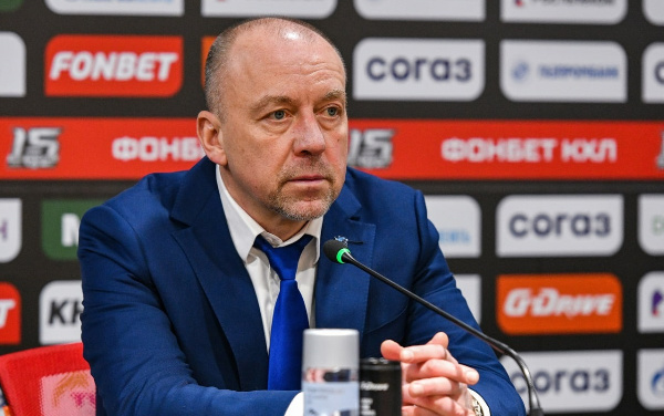 Экс-наставник сборной Беларуси высказался об одном из лучших игроков КХЛ