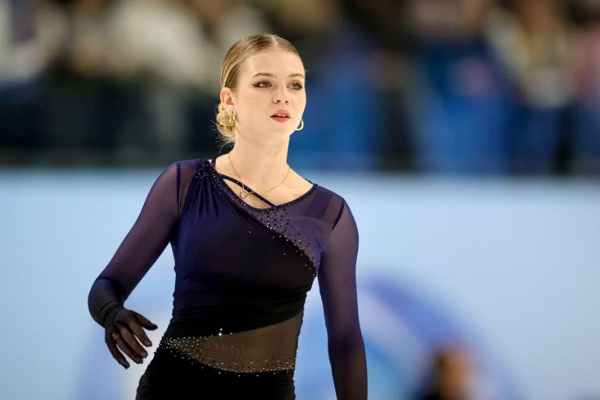 Александра Трусова завоевала серебро на первом турнире после родов