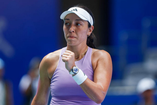 Победа Пегулы над Паолини поставила Соболенко в шаткое положение на Итоговом турнире WTA