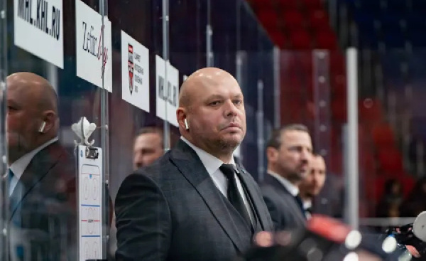 "Задача выполнена только наполовину": Евгений Летов — о выходе в плей-офф Кубка Харламова