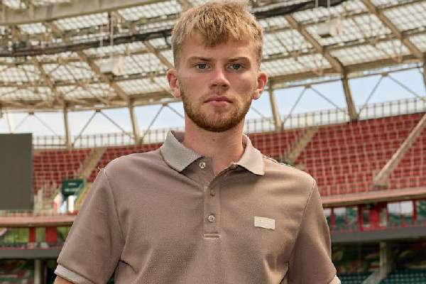 "Славия" подписала контракт с защитником московского "Локомотива"