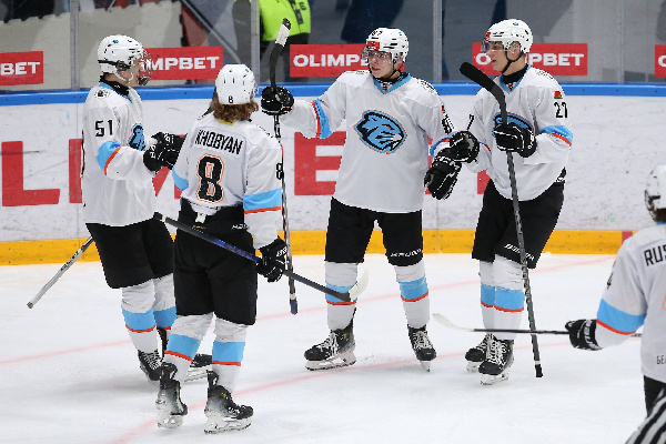 "Динамо-Шинник" одолел одноклубников из Карелии в матче МХЛ