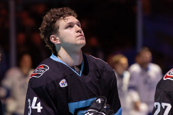 Сергей Кузнецов: "Хотелось победить, давно не обыгрывали "Северсталь"