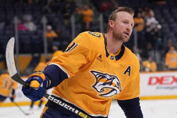 Овечкин поздравил Стэмкоса с юбилейной 600 шайбой в сезоне НХЛ