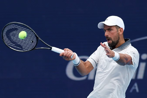 Новак Джокович вылетел из топ-10 Чемпионской гонки ATP