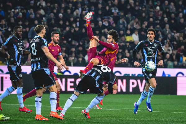 "Сандерленд" не оставил шансов "Бёрнли", "Рома" потерпела поражение: итоги еврочемпионатов 2 февраля