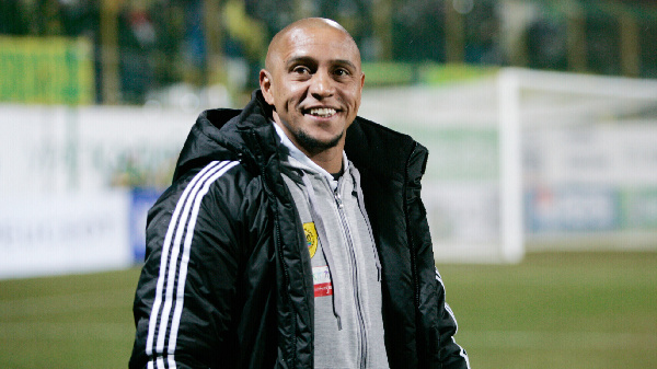 Роберто Карлос выписан из больницы после операции на сердце