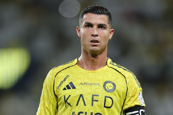 "Его вырвало": Криштиану Роналду стало плохо прямо во время матча