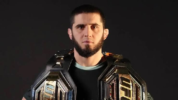 Махачев поделился планами на будущее после защиты титула чемпиона UFC в полусреднем весе
