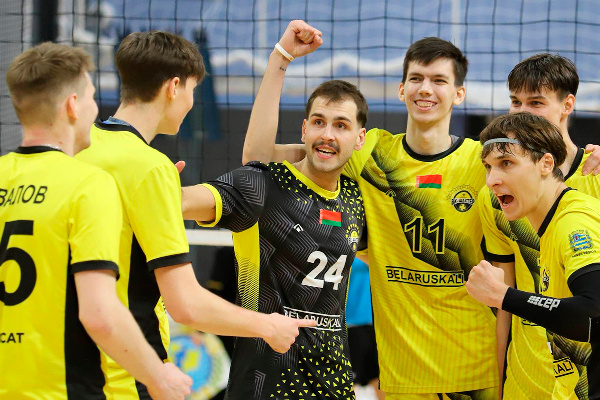 Солигорский "Шахтер" одержал вторую победу в финальной серии чемпионата Беларуси