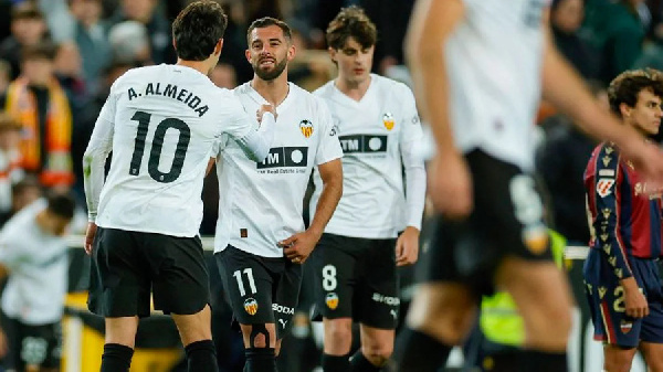 Дерби летучих мышей: "Валенсия" минимально обыграла "Леванте" в матче Ла Лиги