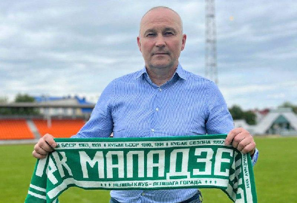 Павел Батюто: "Нашу команду постоянно клюют, передаем пламенный привет клевателям!"
