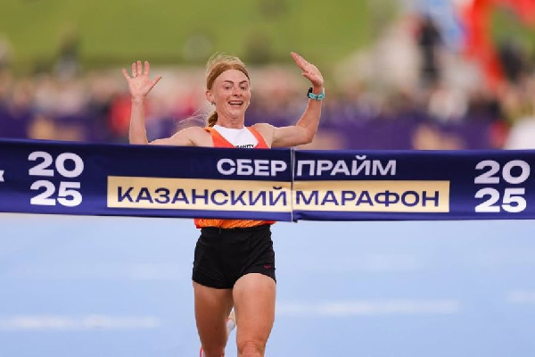 Нина Савина стала чемпионкой Казанского марафона на 21.097 км