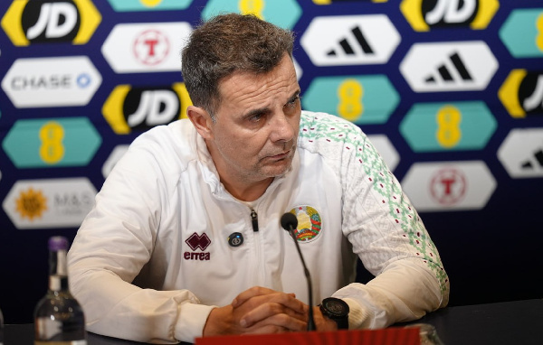 Карлос Алос: "Мы еще могли что-то дать сборной Беларуси"