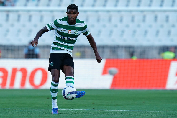 ЦСКА объявил о переходе защитника из "Спортинга"