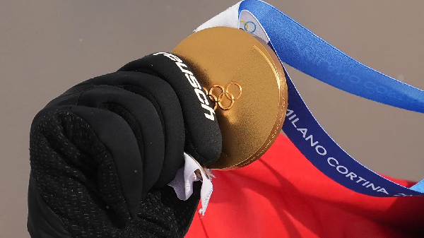 Самуэльссон снова против: атлеты хотят денег от МОКа и не согласны лишь на медаль