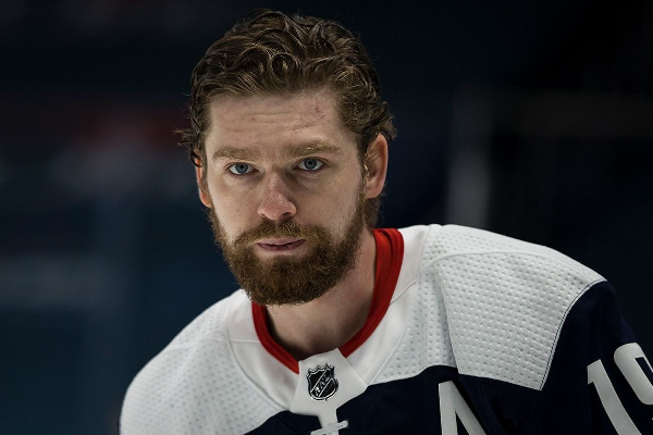 Стало известно, когда Евгений Кузнецов может дебютировать за "Салават Юлаев"