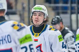 Козячий "огорчил бывшую", а "Металлург" дома обыграл "Неман" в матче экстралиги