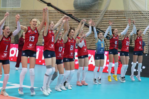 Волейбольная "Искра" провела первый матч после победы в Кубке Беларуси