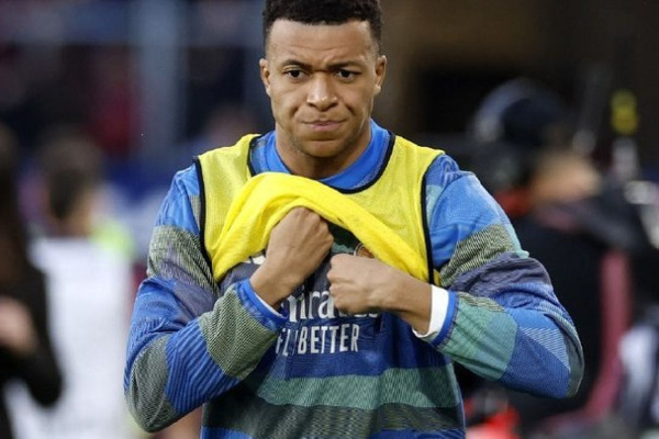 "Реал" потерял Мбаппе: Килиан не сыграет в ответном матче с "Бенфикой" в ЛЧ