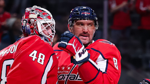 Александр Овечкин обошел Ягра и стал третьим игроком по одному из голевых показателей в 40+