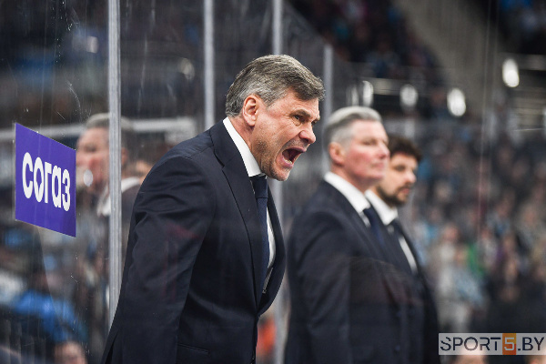 "Дал дорогу в хоккей, но поблажек не будет": Форвард "Ак Барса" — о Квартальнове