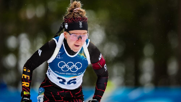 Немецкая биатлонистка раскритиковала организацию Олимпийских игр-2026