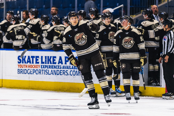 Илья Протас забросил юбилейную шайбу в сезоне АХЛ: "Херши" переиграли "Ютику"