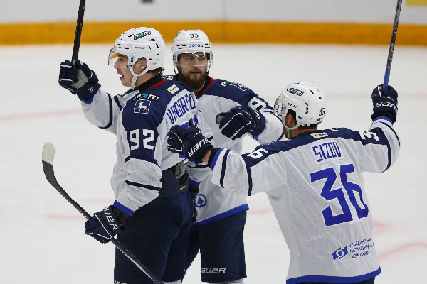 "Торпедо" обыграло "Локомотив" в матче лидеров "Запада"