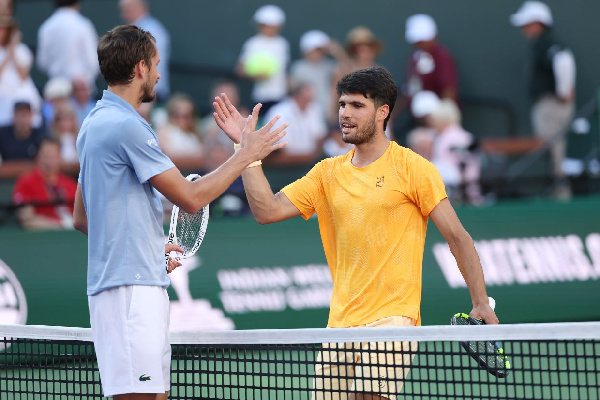 Синнер сокращает отрыв от Алькараса, Медведев в топ-10: рейтинг ATP
