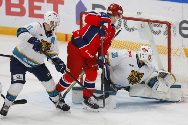 Официально: матч между "Сочи" и ЦСКА сегодня не завершится