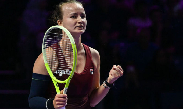 Барбора Крейчикова снялась с Australian Open — 2025