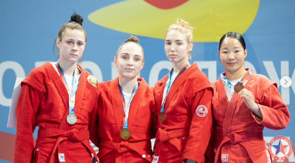 Трое белорусов стали призерами Кубка по самбо в Москве