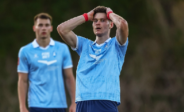 Источник: "В клубе РПЛ, где играют белорусы, два месяца не платят зарплату"