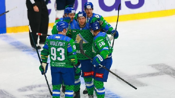 Кузнецовы принесли "Салавату Юлаеву" победу над "Барысом" в КХЛ