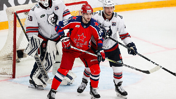 "Нефтехимик" на домашней арене одолел ЦСКА Еременко в матче КХЛ