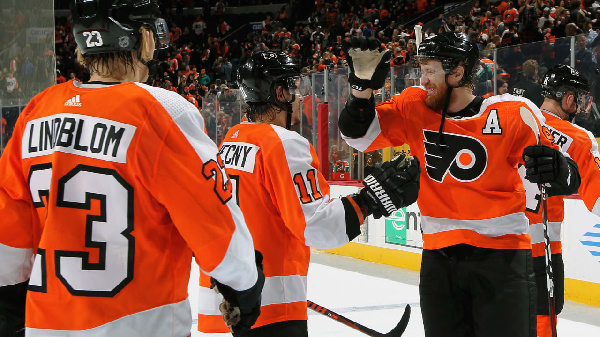 "Филадельфия" без Колосова в овертайме уступила "Вегасу" в матче НХЛ