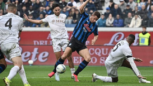 Подарок "Интеру": "Наполи" и "Милан" проиграли — итоги матчей Серии А
