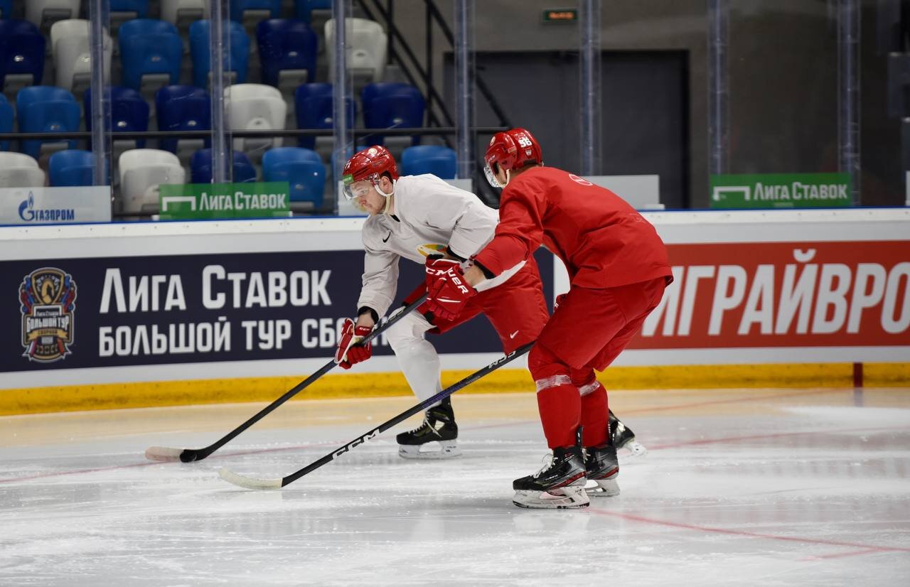 Волченков хоккеист