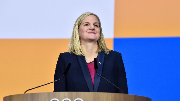 Глава МОК ответила на критику украинского журналиста по допуску россиян