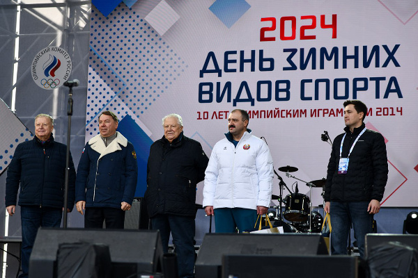 Виктор Лукашенко и чемпионы Олимпиады-2014 приняли участие в юбилейных мероприятиях в Сочи