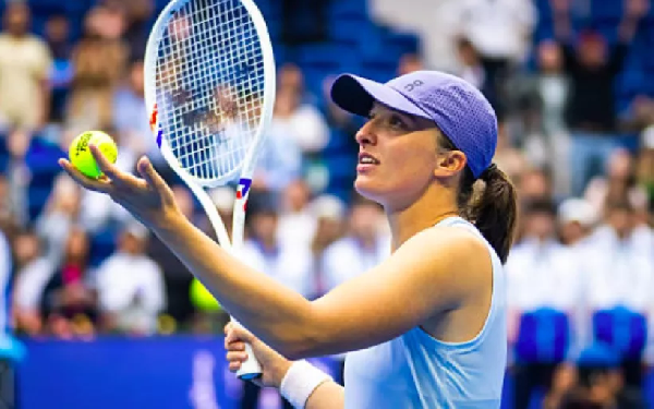 Ига Швёнтек без особых проблем вышла в третий круг турнира в Ухане