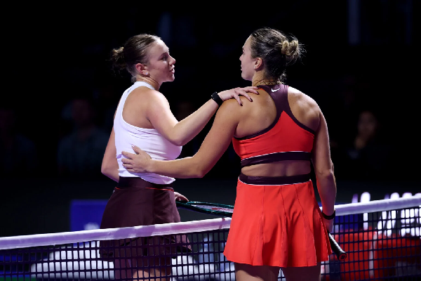 WTA-тур ругали за токсичную атмосферу, но вот видная соперница похвалила Соболенко за создание позитивной ауры